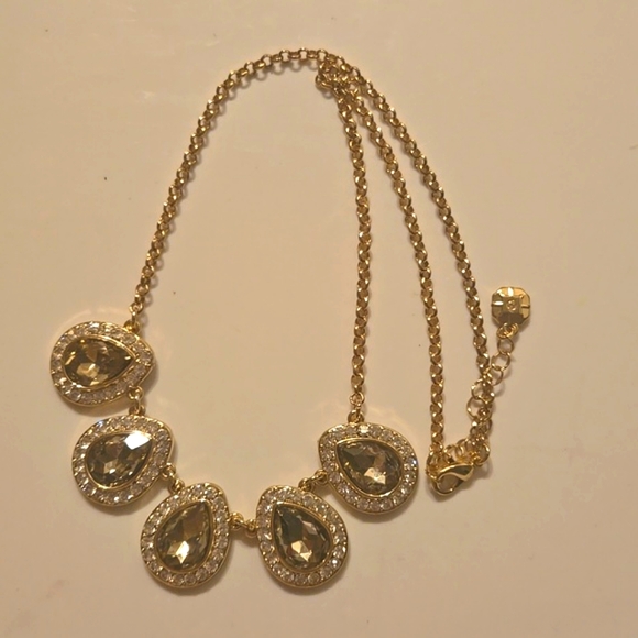 NECKLACE - Picture 5 of 6